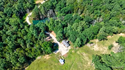 3200 Mossy Ridge Way, Pacific, MO 63069