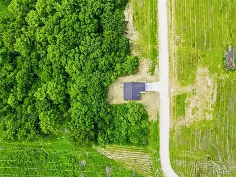 View/Area - 217 Red Mare Rd, Winfield, MO 63389 photo 6 of 10