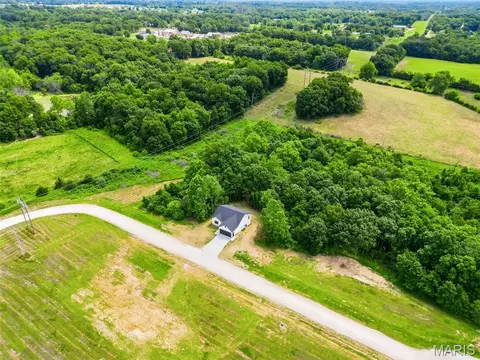 View/Area - 217 Red Mare Rd, Winfield, MO 63389 photo 8 of 10