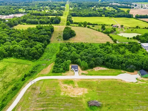View/Area - 217 Red Mare Rd, Winfield, MO 63389 photo 1 of 10
