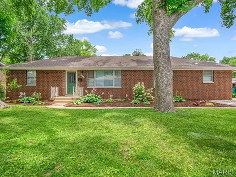 608 S Augusta St, O'fallon, IL 62269