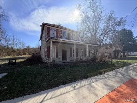 4582 Main St, House Springs, MO 63051