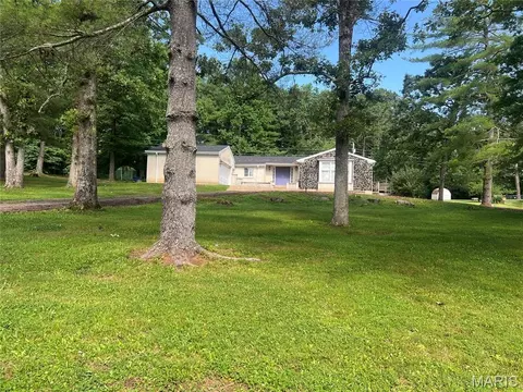 197 Wayne 340, Piedmont, MO 63957