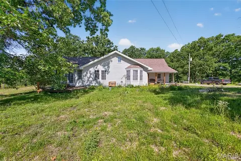 15161 Edison Rd, Lebanon, MO 65536