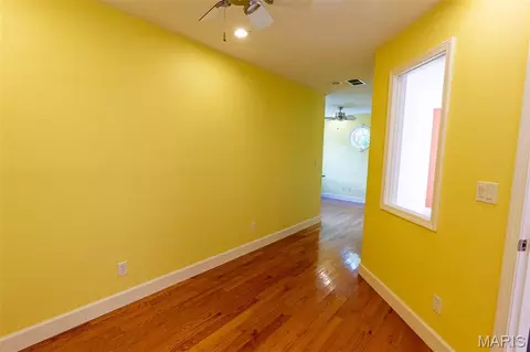 Entry Way - 1025 Cobblestone Dr, Rolla, MO 65401 photo 7 of 11