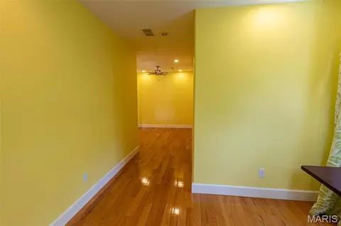 Entry Way - 1025 Cobblestone Dr, Rolla, MO 65401 photo 9 of 11