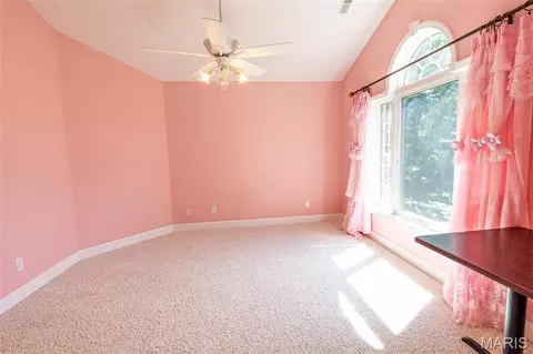 Bedroom - 1025 Cobblestone Dr, Rolla, MO 65401 photo 6 of 18