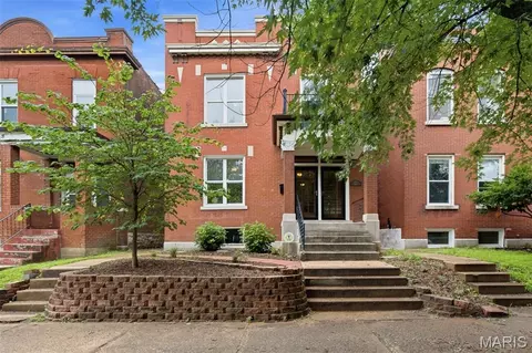 3426 Utah St, Saint Louis, MO 63118