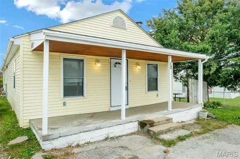 10 Highway J, Wright City, MO 63390