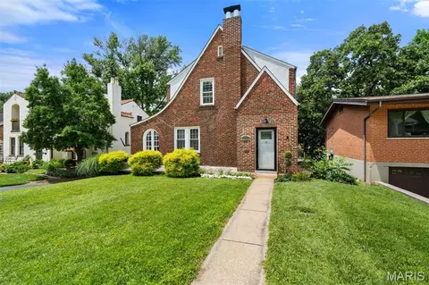 543 N Central Ave, University City, MO 63130