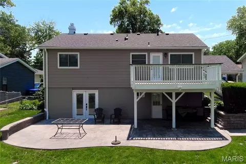 Exterior - 407 Palermo Dr, Ballwin, MO 63021 photo 2 of 8