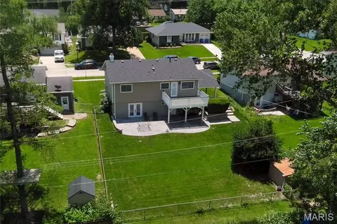 View/Area - 407 Palermo Dr, Ballwin, MO 63021 photo 1 of 2