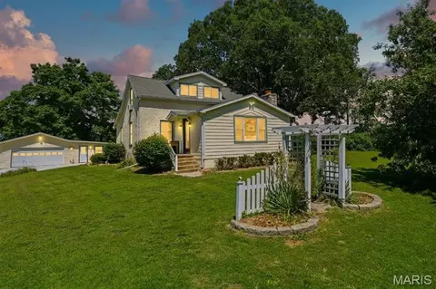 255 Pickles Ford Trl, Saint Clair, MO 63077