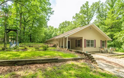129 People Creek Rd, Wappapello, MO 63966