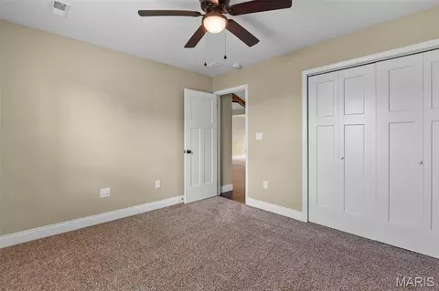 Bedroom - 2502 Oak St, Jackson, MO 63755 photo 4 of 5