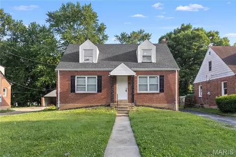 124 Habecking Dr, Saint Louis, MO 63137