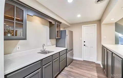 Kitchen - 16873 Enderbush Ln, Eureka, MO 63025 photo 6 of 7