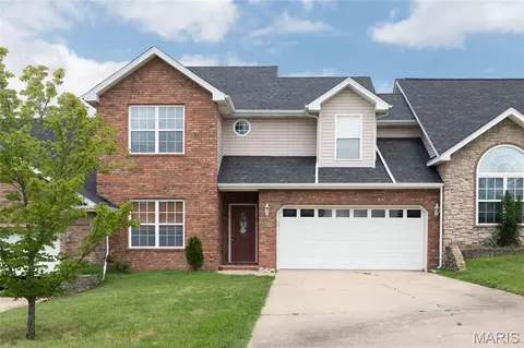 279 Carmel Valley Way #C, Saint Robert, MO 65584