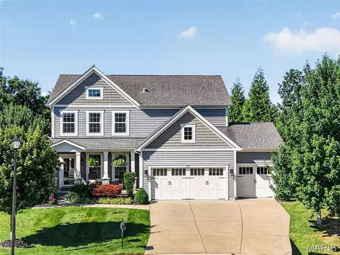 27 Country Pines Ct, Lake Saint Louis, MO 63367