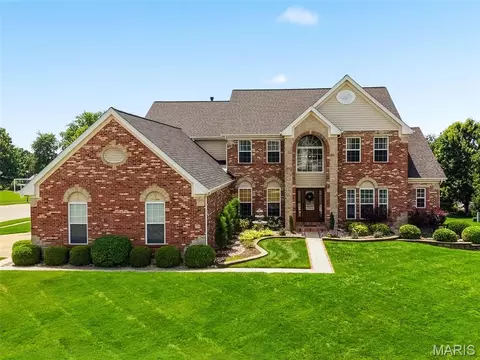 208 Kings Mill Ct, Dardenne Prairie, MO 63368