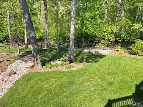 Exterior - 17432 Hilltop Ridge Dr, Eureka, MO 63025 photo 12 of 20