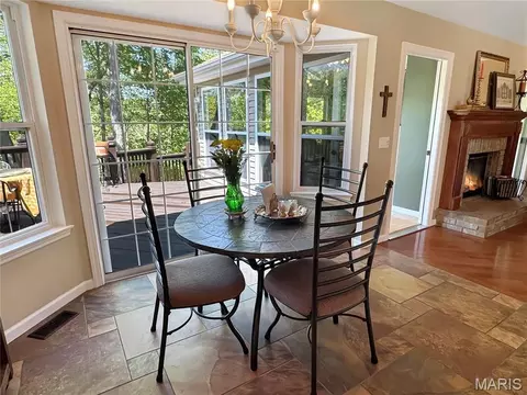 Dining - 17432 Hilltop Ridge Dr, Eureka, MO 63025 photo 7 of 12