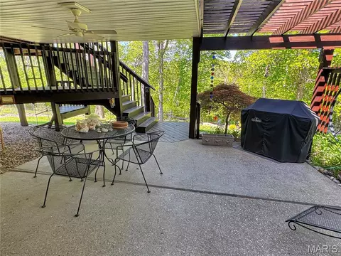 Exterior - 17432 Hilltop Ridge Dr, Eureka, MO 63025 photo 8 of 20
