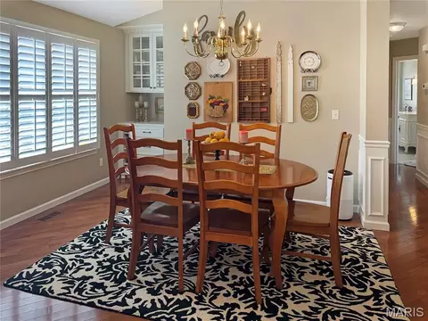 Dining - 17432 Hilltop Ridge Dr, Eureka, MO 63025 photo 2 of 12