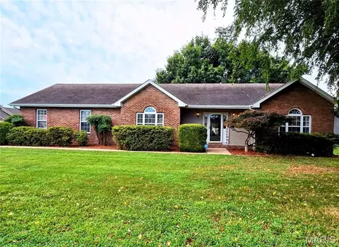 837 Woodruff Ave, Sikeston, MO 63801