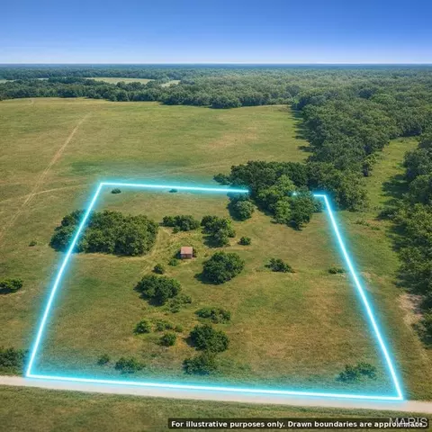 24300 E 327th, Raymore, MO 64701