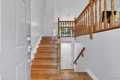 Entry Way - 1815 Fox Pointe Dr, Arnold, MO 63010 photo 1 of 3