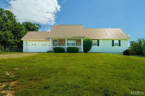 13996 Sherwood Ln, Plato, MO 65552