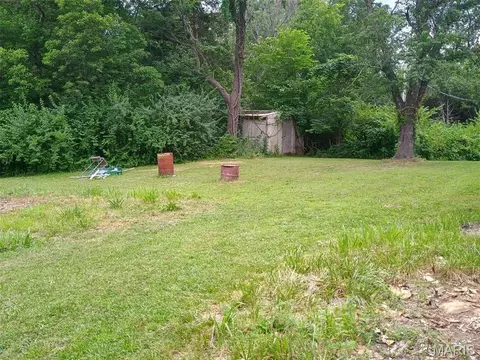 Exterior - 805 Phillips Ave, Salem, MO 65560 photo 4 of 4