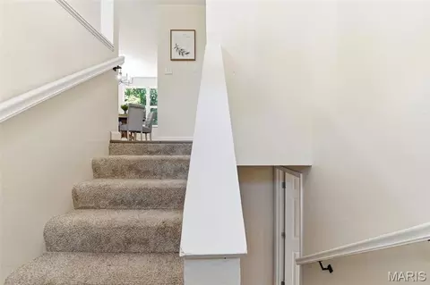 Entry Way - 25 Apache Trl, Fenton, MO 63026 photo 1 of 1