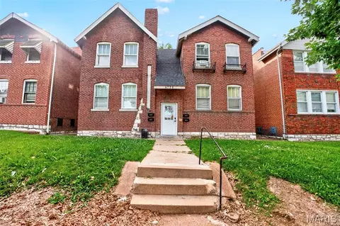 4726 S Grand Blvd, Saint Louis, MO 63111