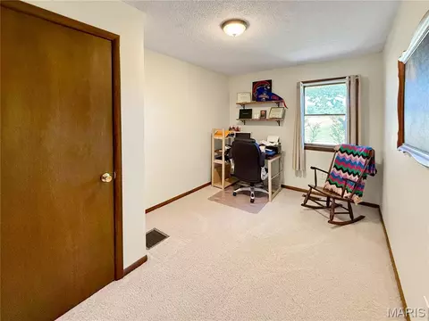 Bedroom - 180 E Woodard St, Leonard, MO 63451 photo 5 of 5