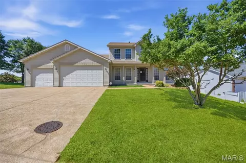 1900 Old Hickory Ct, Arnold, MO 63010