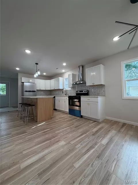 Kitchen - 214 Cook Ave, Chaffee, MO 63740 photo 1 of 3