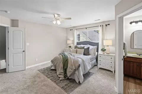 Bedroom - 506 E Washington St, O'fallon, IL 62269 photo 4 of 7