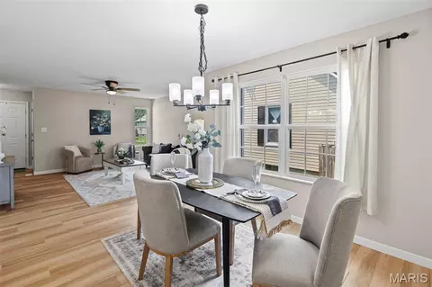 Dining - 506 E Washington St, O'fallon, IL 62269 photo 2 of 2