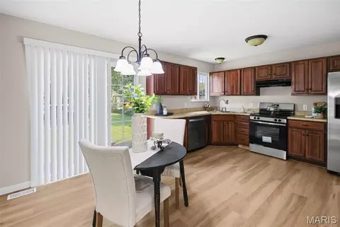 Other - 506 E Washington St, O'fallon, IL 62269 photo 7 of 9