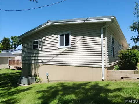 Exterior - 429 Orr St, Pacific, MO 63069 photo 2 of 2