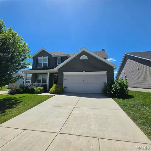 211 Pearl Vista Dr, O'fallon, MO 63366