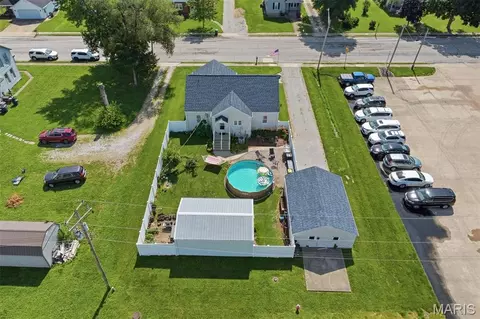 View/Area - 209 S Broadway, Hoffman, IL 62250 photo 5 of 5