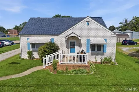 Other - 209 S Broadway, Hoffman, IL 62250 photo 14 of 16