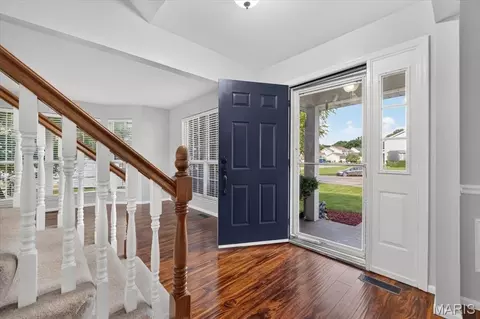 Entry Way - 4 Iron Bridge Ct, O'fallon, MO 63368 photo 2 of 6