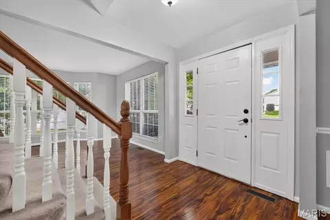 Entry Way - 4 Iron Bridge Ct, O'fallon, MO 63368 photo 3 of 6