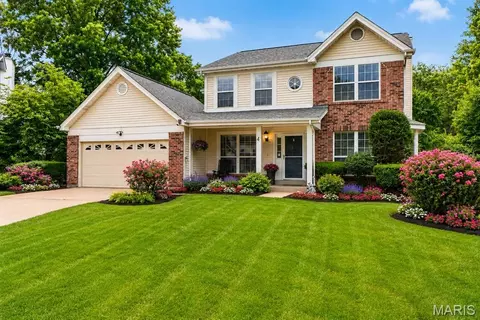4 Iron Bridge Ct, O'fallon, MO 63368