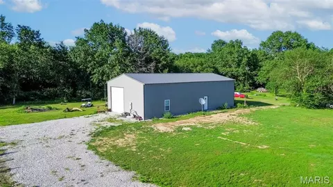 113 Brook Rd, Worden, IL 62097