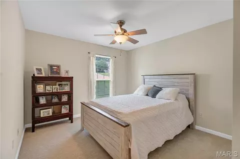 Bedroom - 1911 Meriwether Dr, Washington, MO 63090 photo 3 of 3